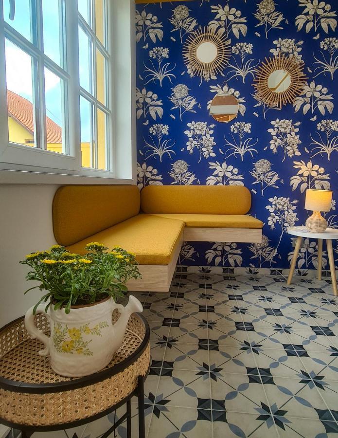 Ditlin Apartmanok Pápa Zewnętrze zdjęcie